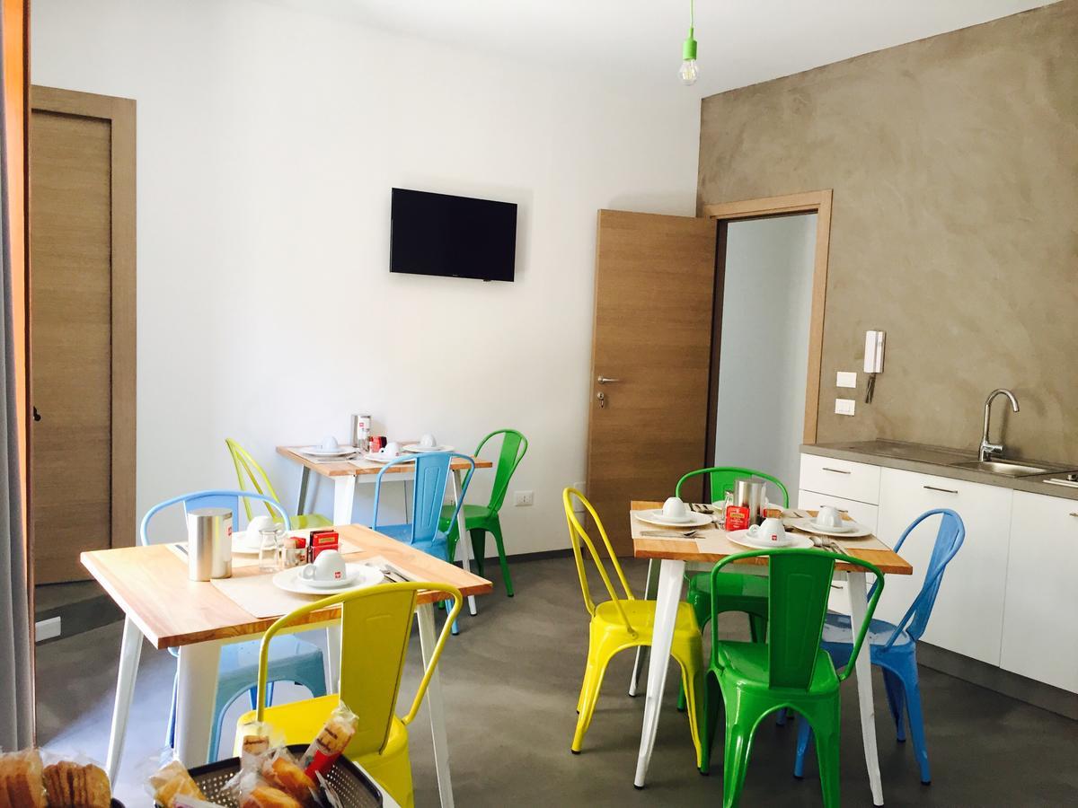 카스텔라마레델골포 Le Nereidi B&B 외부 사진