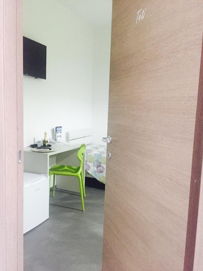 카스텔라마레델골포 Le Nereidi B&B 외부 사진