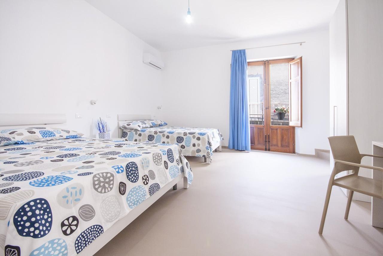 카스텔라마레델골포 Le Nereidi B&B 외부 사진